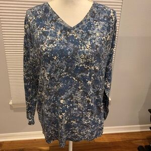 JJill lightweight sweater blue pattern size M